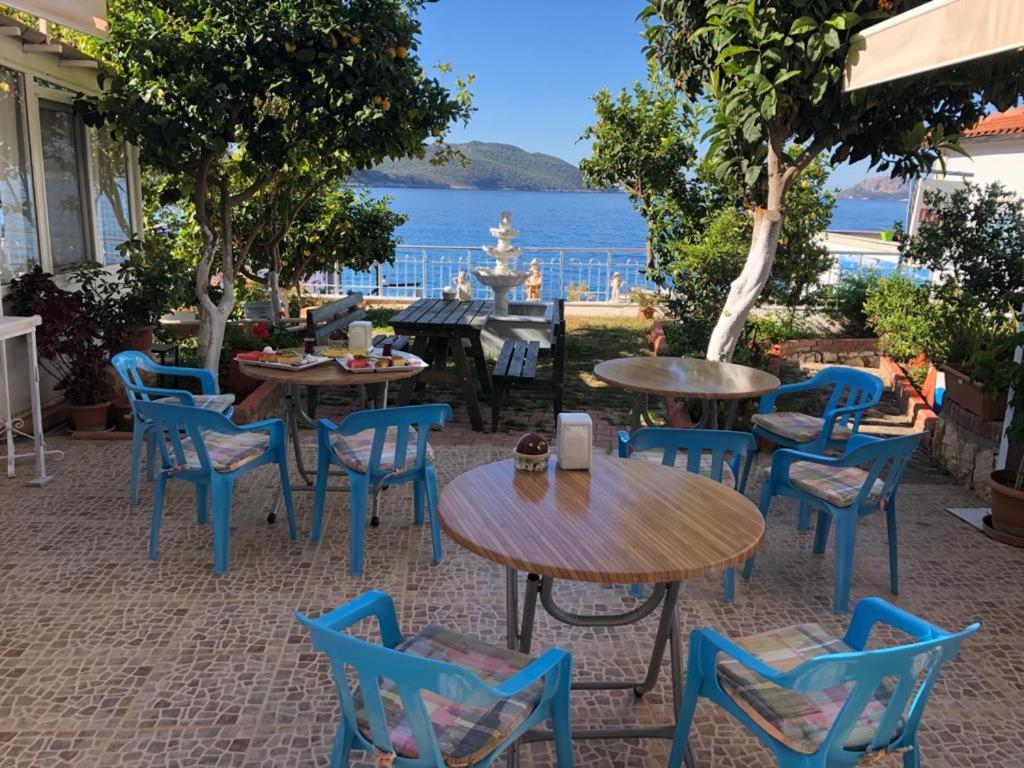 Yali Pansiyon Kaş Esterno foto